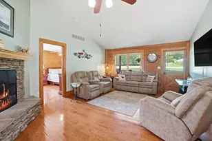21282 Bellemeade Dr, Lawrenceburg, IN 47025 - Photo 16