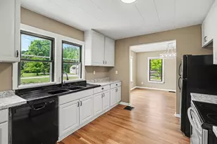 12130 Markland Town Rd, Florence, IN 47020 - Photo 14