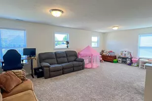 245 Lilly Ln, Batesville, IN 47006 - Photo 12