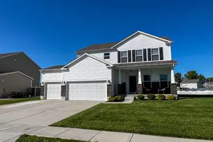 245 Lilly Ln, Batesville, IN 47006 - Photo 2
