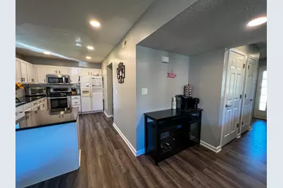 513 Mallory Parkway, Franklin, IN 46131 - Photo 6