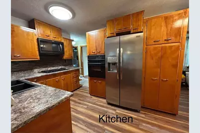 311 E Pike St, Vevay, IN 47043 - Photo 16