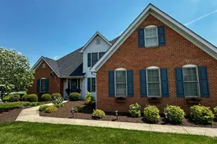 280 Arlington Dr, Batesville, IN 47006 - Photo 2