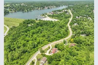 19534 Longview Drive, Lawrenceburg, IN 47025 - Photo 4