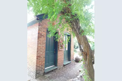 322 E 2nd, Madison, IN 47250 - Photo 6