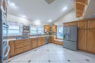 10449 North Dearborn, Sunman, IN 47041 - Photo 20