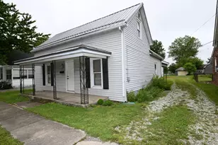 320 N Sycamore St, Osgood, IN 47037 - Photo 2