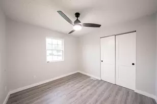 304 Sunset Dr, Aurora, IN 47001 - Photo 22