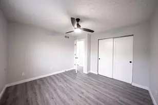 304 Sunset Dr, Aurora, IN 47001 - Photo 28