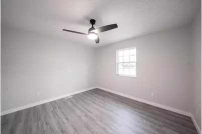 304 Sunset Dr, Aurora, IN 47001 - Photo 26