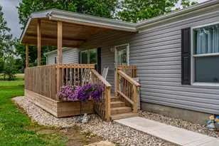 24064 US Hwy 52, Laurel, IN 47024 - Photo 4