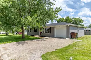 123 N Sycamore Dr, Hanover, IN 47243 - Photo 38