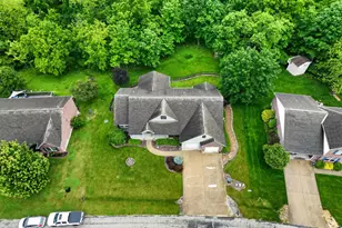 22340 Dakota Dr, Lawrenceburg, IN 47025 - Photo 6