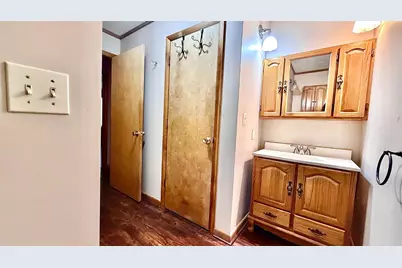 240 E Austin Street, Versailles, IN 47042 - Photo 30