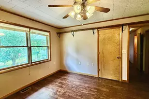 240 E Austin St, Versailles, IN 47042 - Photo 52
