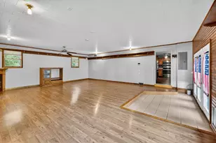 240 E Austin St, Versailles, IN 47042 - Photo 70