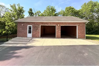 240 E Austin Street, Versailles, IN 47042 - Photo 16
