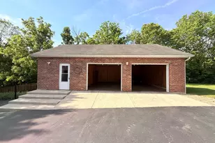 240 E Austin St, Versailles, IN 47042 - Photo 16
