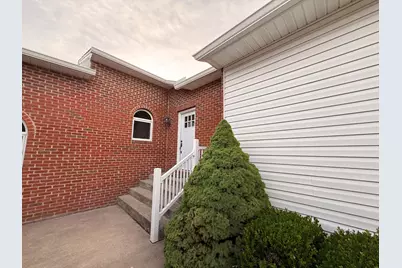714 Three Mile, Lawrenceburg, IN 47025 - Photo 2