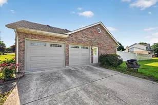 2193 Gibson Dr, Lawrenceburg, IN 47025 - Photo 6