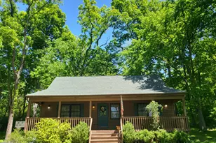 1488 Brookridge Cir Dr, Lawrenceburg, IN 47025 - Photo 2