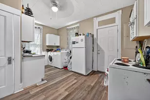 206 4th St, Aurora, IN 47001 - Photo 16