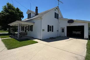 221 S Eastern Ave, Batesville, IN 47006 - Photo 4