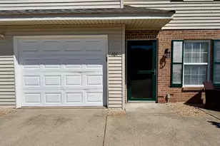 101 Hardwood Ridge Rd, Lawrenceburg, IN 47025 - Photo 2