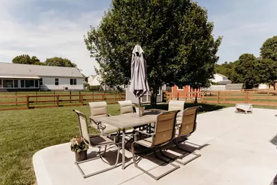 352 Beckett Landing, Lawrenceburg, IN 47025 - Photo 36