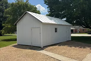 5835 S State Road 129, Versailles, IN 47042 - Photo 14