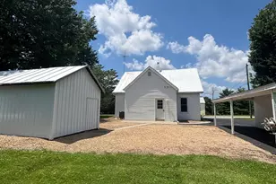 5835 S State Road 129, Versailles, IN 47042 - Photo 16