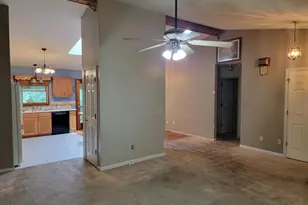 10827 Highridge Rd, Aurora, IN 47001 - Photo 14