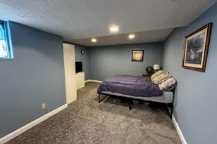 323 Woodfield Dr, Batesville, IN 47006 - Photo 14