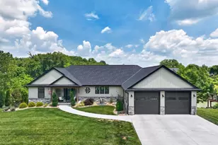 18508 Sycamore Woods Dr, Lawrenceburg, IN 47025 - Photo 1
