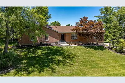 1754 Cove Circle E, Lawrenceburg, IN 47025 - Photo 30