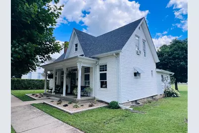 914 Franklin, Brookville, IN 47012 - Photo 1