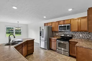 25626 Hearthstone Dr, Brookville, IN 47012 - Photo 12