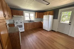 19 Fitch Ave, Batesville, IN 47006 - Photo 2