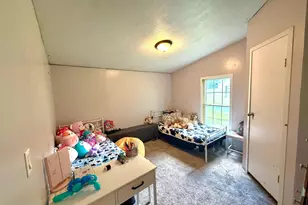 4543 W Coletrane Hill Rd, Connersville, IN 47331 - Photo 16