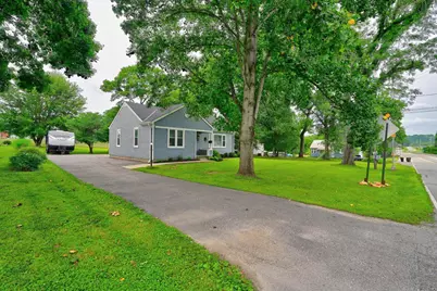 703 Main Street, Rising Sun, IN 47040 - Photo 2
