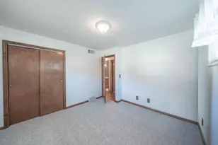 1506 Ritzmann Dr, Lawrenceburg, IN 47025 - Photo 18