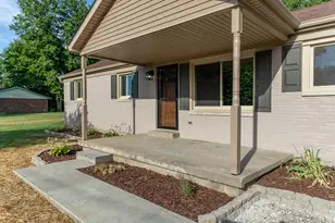 100 Locust St, Hanover, IN 47243 - Photo 2
