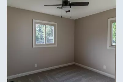 100 Locust Street, Hanover, IN 47243 - Photo 18