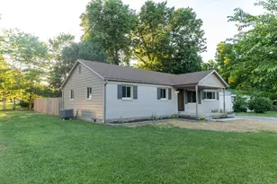 100 Locust St, Hanover, IN 47243 - Photo 58