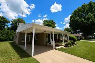 208 N Cedar Ave, Vevay, IN 47043 - Photo 2