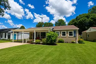 208 N Cedar Ave, Vevay, IN 47043 - Photo 1
