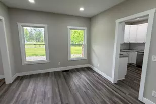 19021 N Hogan Rd, Aurora, IN 47001 - Photo 22