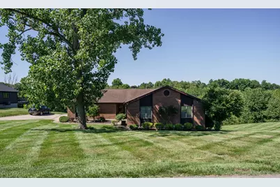 19719 Alpine Dr, Lawrenceburg, IN 47025 - Photo 2