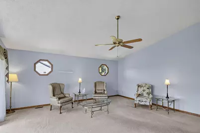 19719 Alpine Dr, Lawrenceburg, IN 47025 - Photo 6