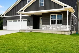 59 Westview Dr, Batesville, IN 47006 - Photo 2